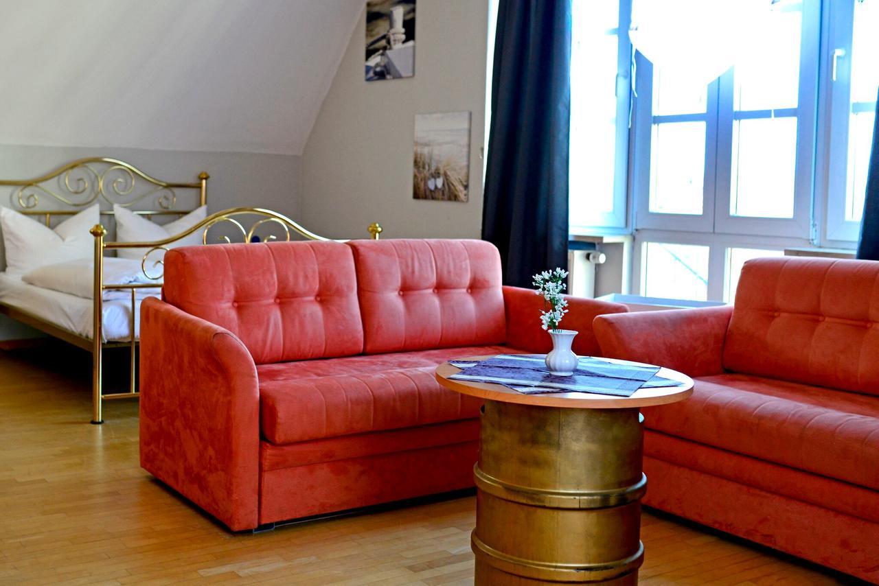Altstadthotel Hassfurt Gbr ภายนอก รูปภาพ
