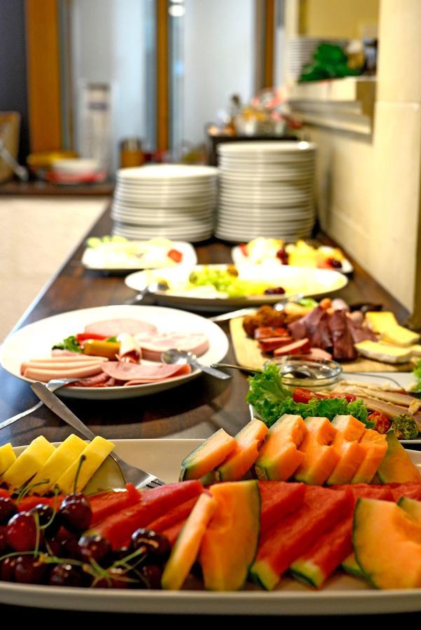 Altstadthotel Hassfurt Gbr ภายนอก รูปภาพ